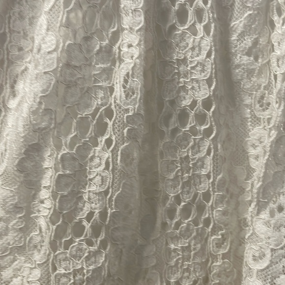 NWT Lulu’s white laced tiered surplus midi dress size large - Picture 5 of 7